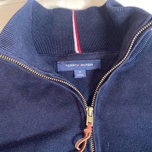 Tommy Hilfiger Size M 100% Cotton 1/4 Zip Pullover Navy Blue Sweater. No stains
